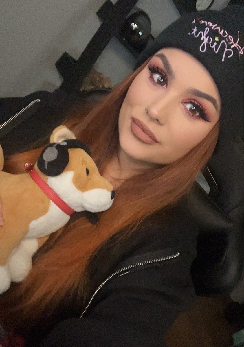 Live now with day 4 Silent Hill 2 remake! Join me and Mira ❤️ twitch.tv/albalass