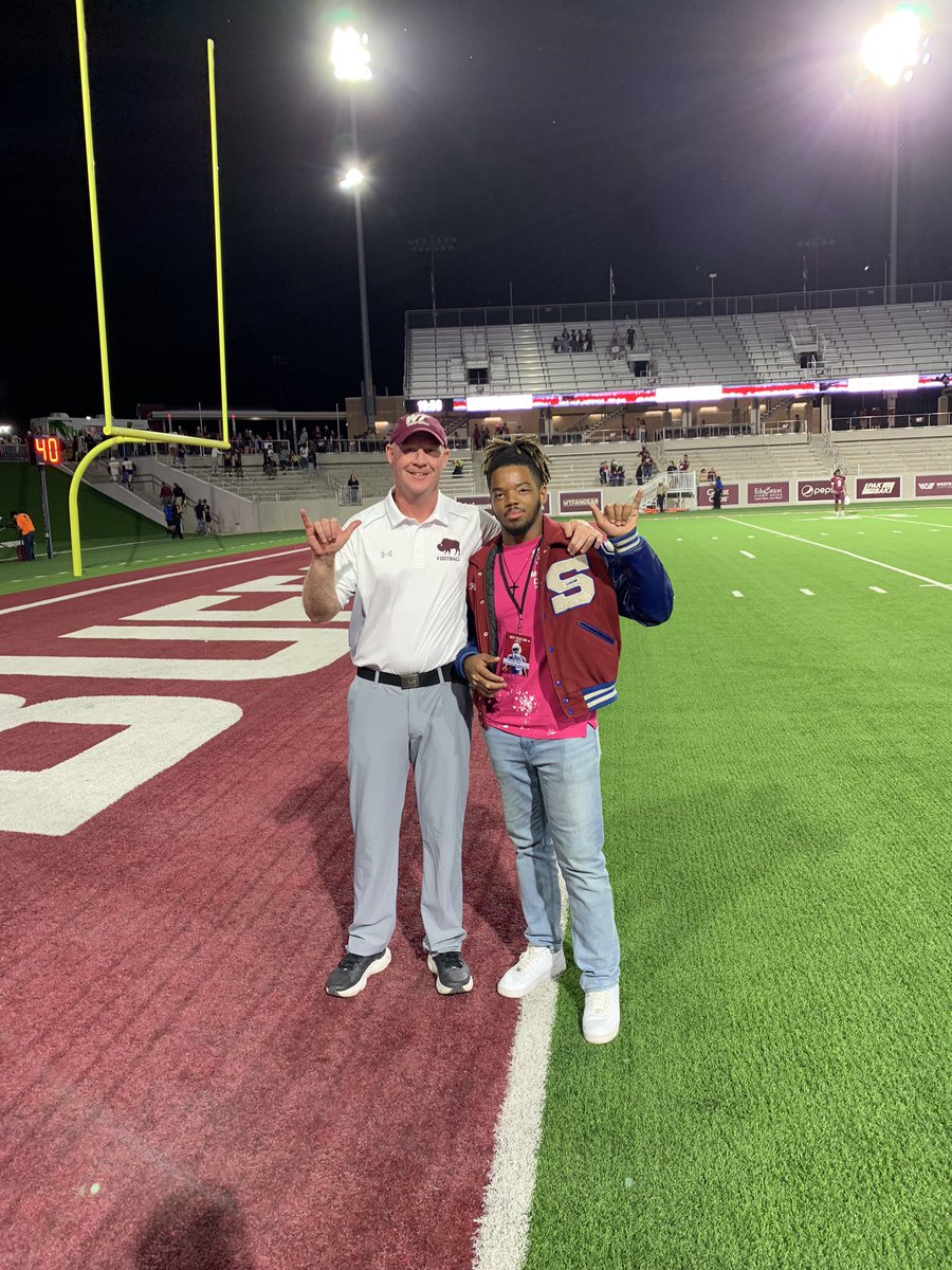 HeslepCain's tweet photo. I had a great time at WTAMU this weekend. Thanks for the game day invite coach @CoachGallasWT it was a beautiful atmosphere over there in Canyon, Texas. @WTBuffNation @CoachJoshLynn @_Harrison21  @FWSWFootball  @JosephTurner24 https://t.co/4zg7Af7vXs