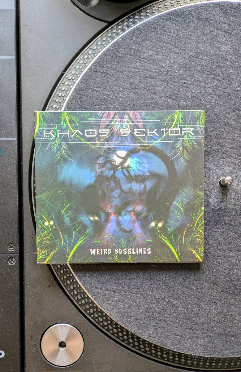 doctra4's tweet photo. Weekly, Recommended!!!
(Part33 of the 2024 season - 16 October)
Weird Basslines / Khaos Sektor
Fullrespect!!!
***Participating composers***
Khaos Sektor
Rawar
Enichkin
The Nommos
#RockdenashiProductionz
#KhaosSektor
#doctra
#WeeklyRecommended https://t.co/LC1j9Fq5ru