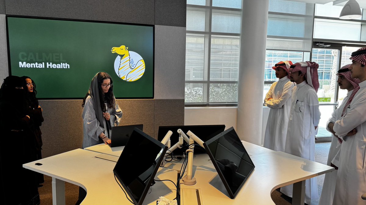 AlfaisalESA's tweet photo. ESA has had a delightful and informative visit to @ADA_TWQ where innovation and creativity are shaping future tech leaders.🌟

Many thanks to the Apple Academy’s team for the warm welcome and insightful experience! 🙏 https://t.co/8ZZRIwkIfA