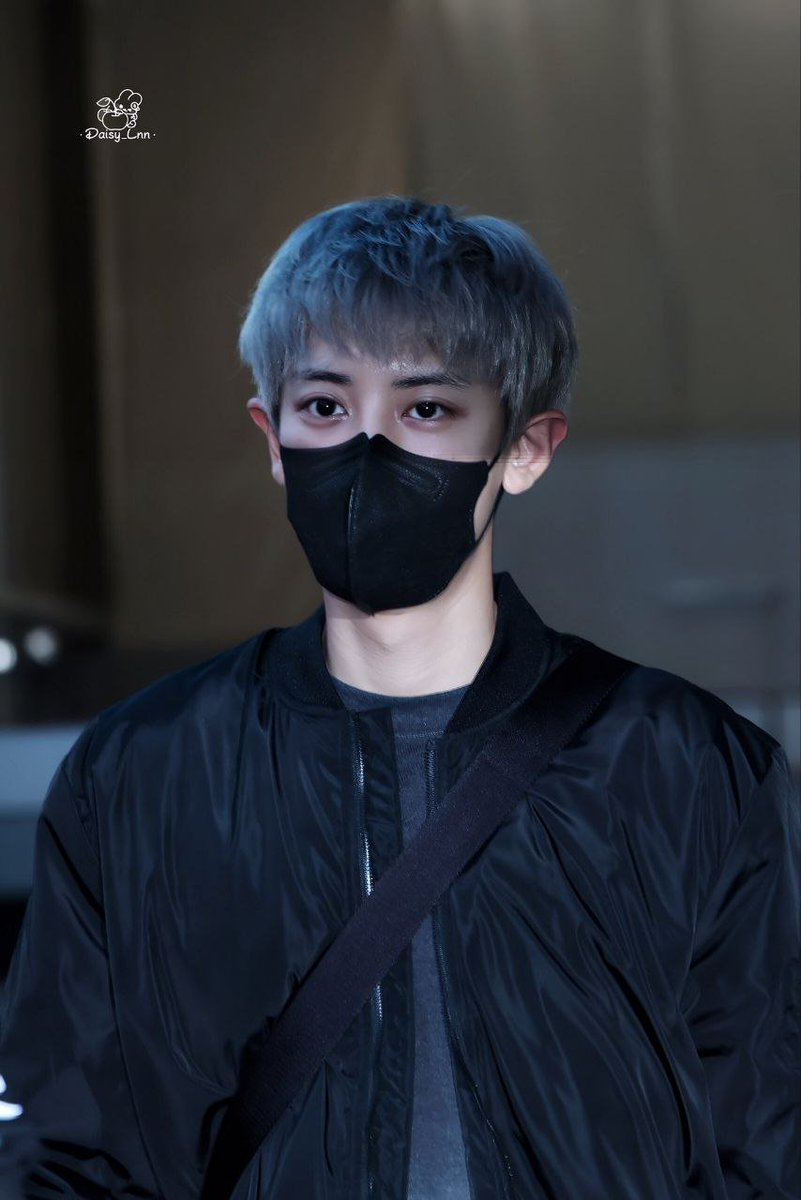 EXO_PlanetBR's tweet photo. [FOTO] 16/10/24 #CHANYEOL no aeroporto de ICN indo para Manila

#찬열 #EXO #엑소 @weareoneEXO https://t.co/5RvYOnpMYQ