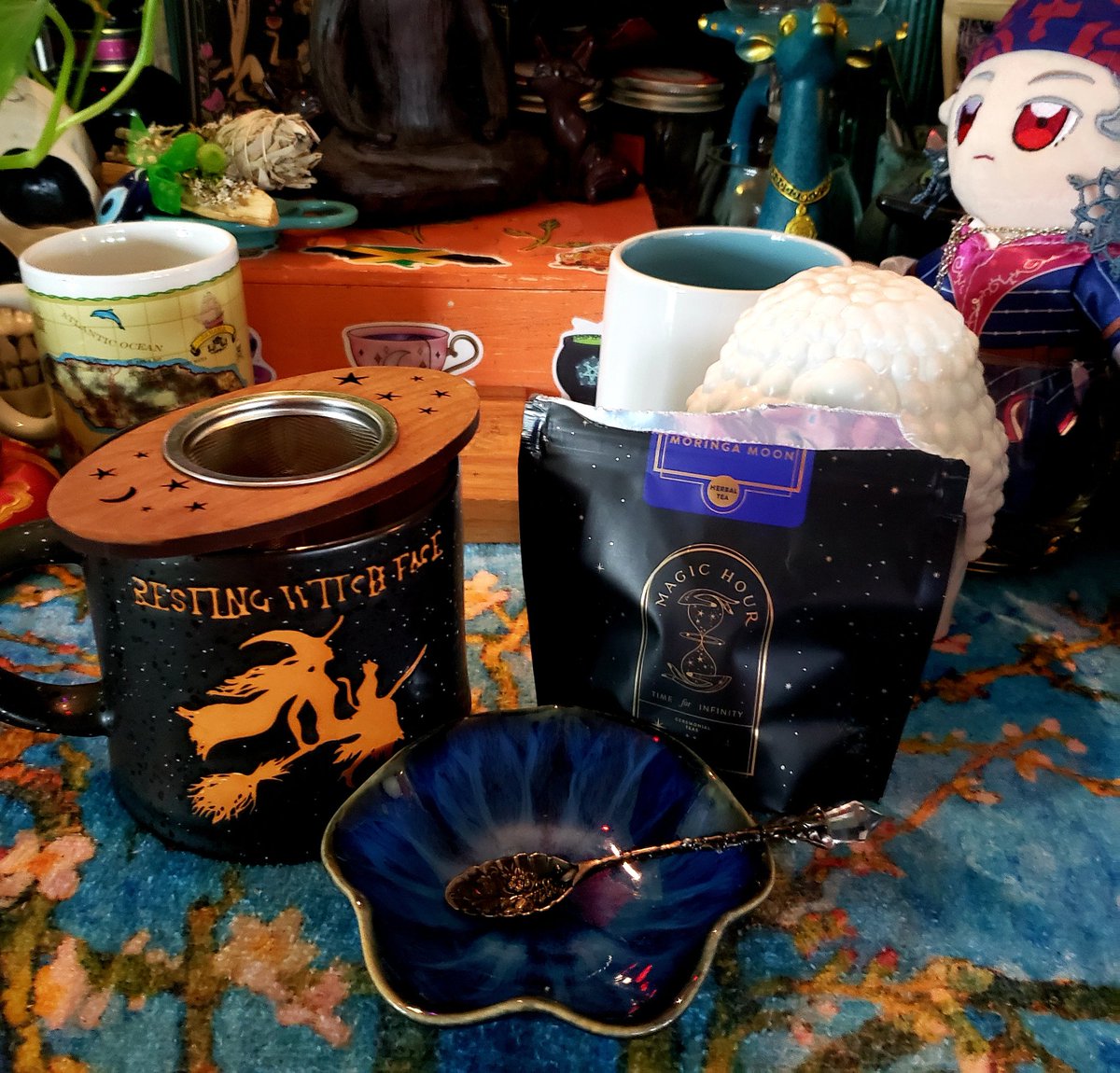 Morning mood while writing. #WritingCommunity #amwriting #writerslife