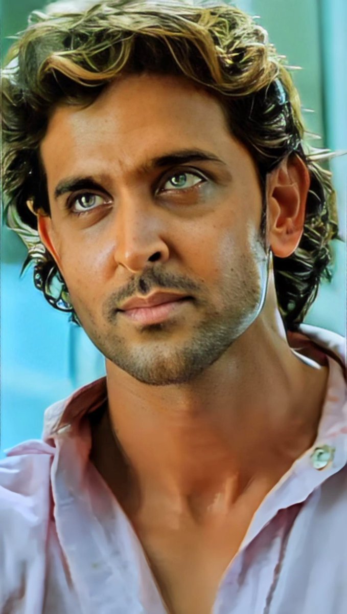MaggiePol2's tweet image. THE MAIN REASON..😌 

PPL WATCHED #Doom2🔥 
👇 
IS: @iHrithik  #HrithikRoshan💫