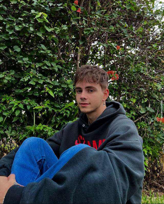 Wolfkisscd's tweet image. 