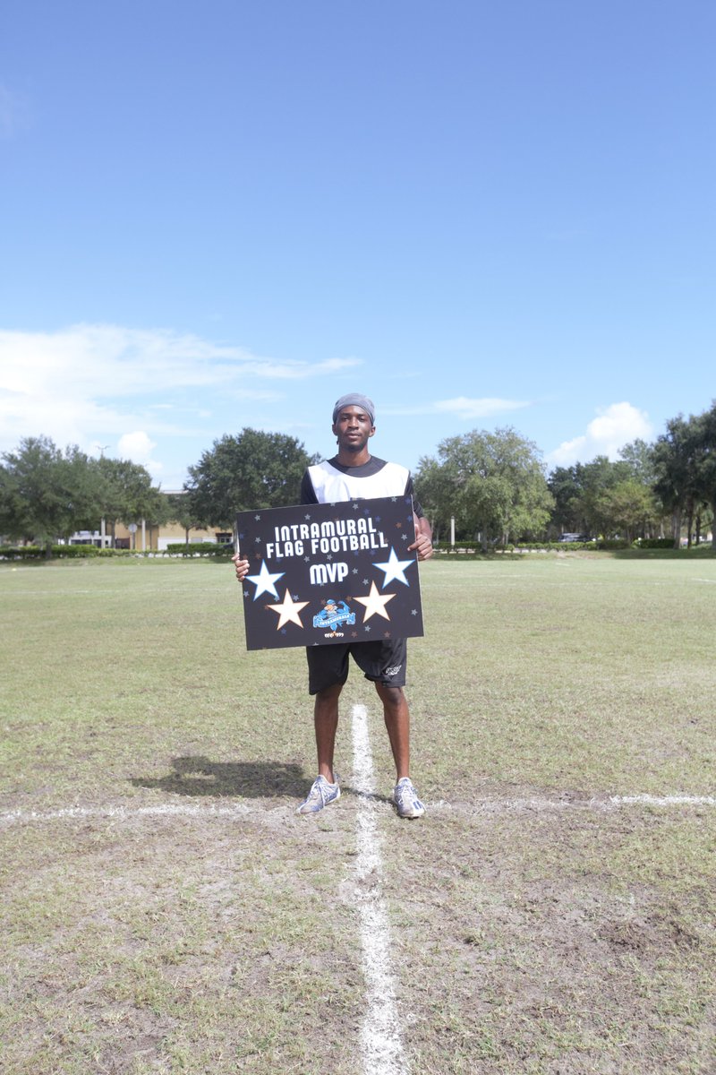 DSC_StudentLife's tweet photo. The MVP of the 1st ever Flag Football season, Quantrell Gary! https://t.co/cuSzuzi3aV