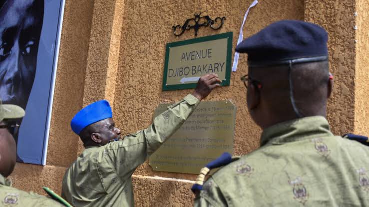 Joe__Bassey's tweet photo. Niger 🇳🇪 has renames its historic places, Streets and monuments removing all Colonial French names. https://t.co/nAvfpXvFjq