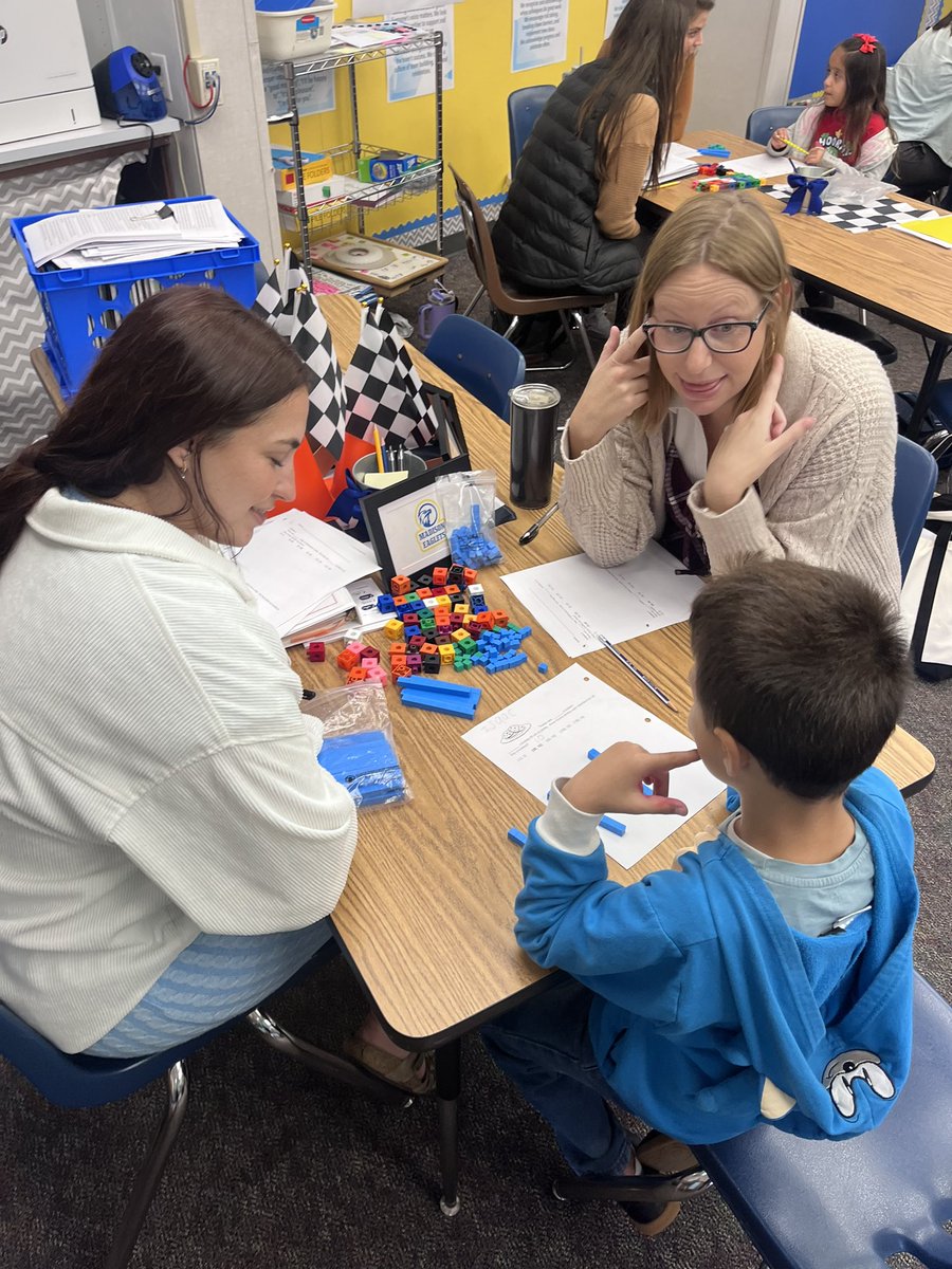 Our <a href="/Madison_Eaglets/">Madison Eaglets</a> joining the CGI professional learning to demonstrate their ways of learning 💙🦅💛 #OurNestIsBest #StayingOnTrack <a href="/cvusd_math/">CVUSD Math</a> <a href="/Stephaniedodds5/">Stephanie Dodds</a> <a href="/CajonValleyUSD/">CajonValleyUSD</a>