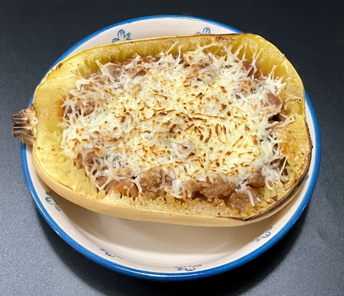InDianesKitchen's tweet photo. If you have never tried spaghetti squash, you are missing out! I made my ITALIAN SPAGHETTI SQUASH with turkey sausage, onion, tomato sauce, seasonings and topped it off with Mozzarella cheese.
https://t.co/KR3EbeDwTS https://t.co/SqlZxhYrOO