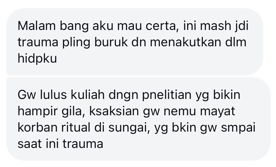 qwertyping's tweet image. "Kalau ada anak hilang di sungai kita terbiasa nunggu 3 hari, pasti anak itu ketemu tengah malam. Tapi sudah menjadi mayat tanpa dua bola mata."

Penelitian tugas akhir kuliah yg bikin gw hampir gila! Gw merasa berdosa sampai sekarang.

"A THREAD"

#bacahoror