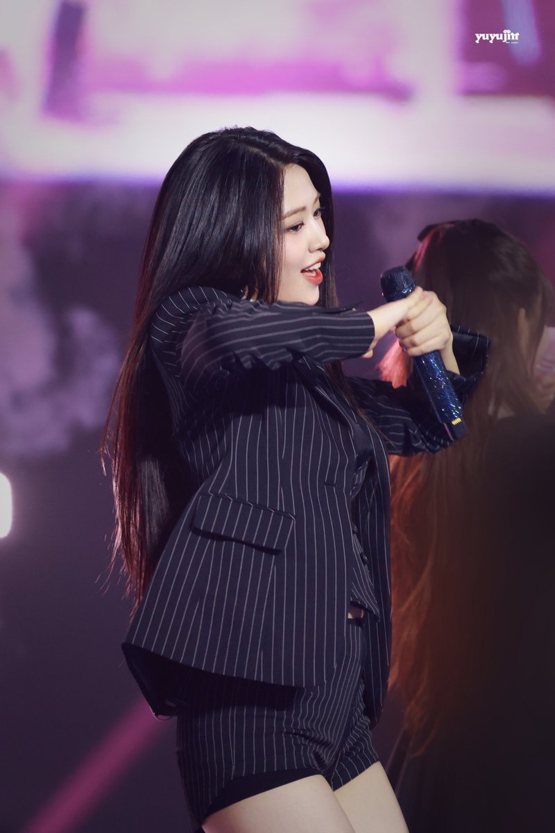 ive ユジン 18歳にして伝説的アイドル】IVE・ユジンのIZ*ONE時代からの垢抜け具合