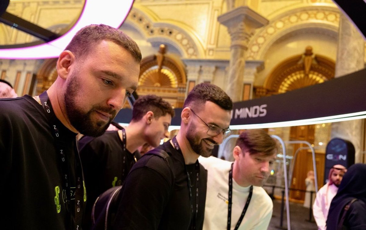 DmitriySaksonov's tweet photo. Back to our amazing business trip to Saudi Arabia at GAIN SUMMIT! 🔥 https://t.co/tlX3jjV8s4