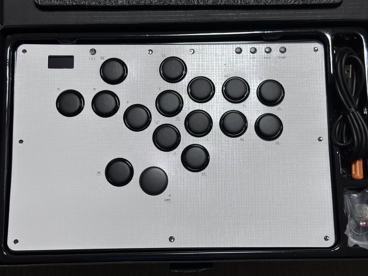 나는 평생 이런 거랑 상관없는 인간인 줄 알았건밀