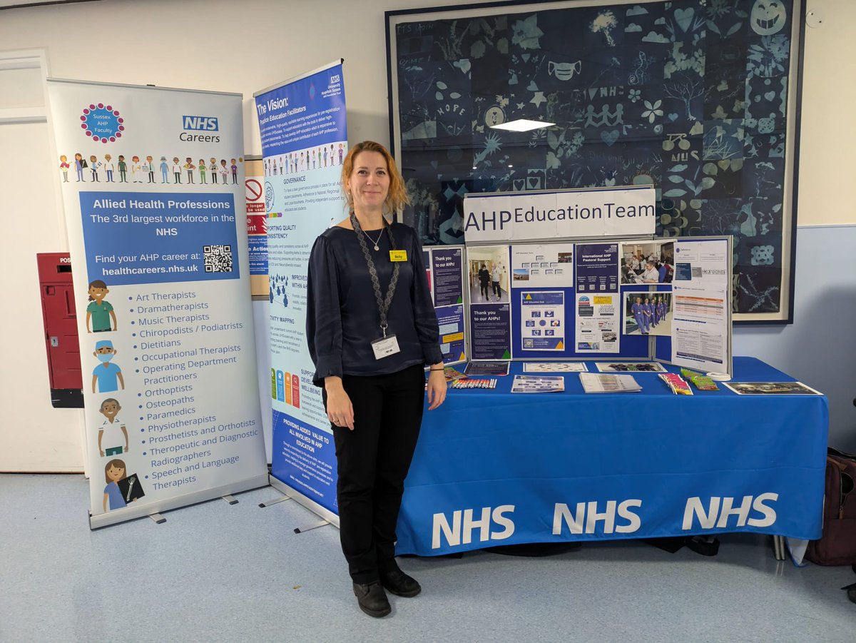 UHSx_AHP_Edteam's tweet photo. It's #day3 of #uhsussexeducationweek24 & we're back in today with 3 sessions from the team. Our #PEF's Roadshow has touched down in #PRH. Our #workoutatwork is back at 10:30am, & @Sam_Elliott82 will be with @netcesia2 talking all things International Recruitment at 11am
#AHP https://t.co/M05gdA9xoM