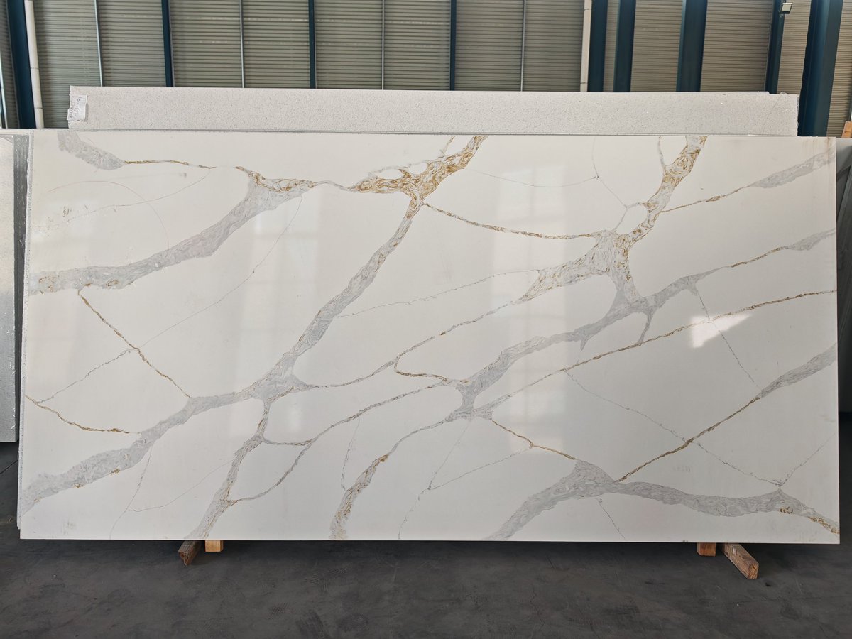 SugaryRay520's tweet photo. Elevate your space with the timeless beauty of Calacatta Gold quartz slabs. Durable, luxurious, and now available at a special limited-time offer. Don’t miss out on this exclusive deal—contact us today to add a touch of elegance to your home!

#quartz #quartzstone https://t.co/bmfiVHIuYB