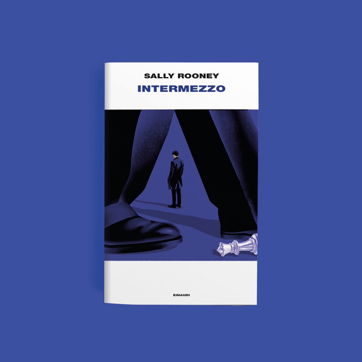 INTERMEZZO, il nuovo romanzo di Sally Rooney, esce il 12 novembre nella traduzione di Norman Gobetti.

Da oggi lo potete prenotare nella vostra libreria di fiducia e su tutti gli store.