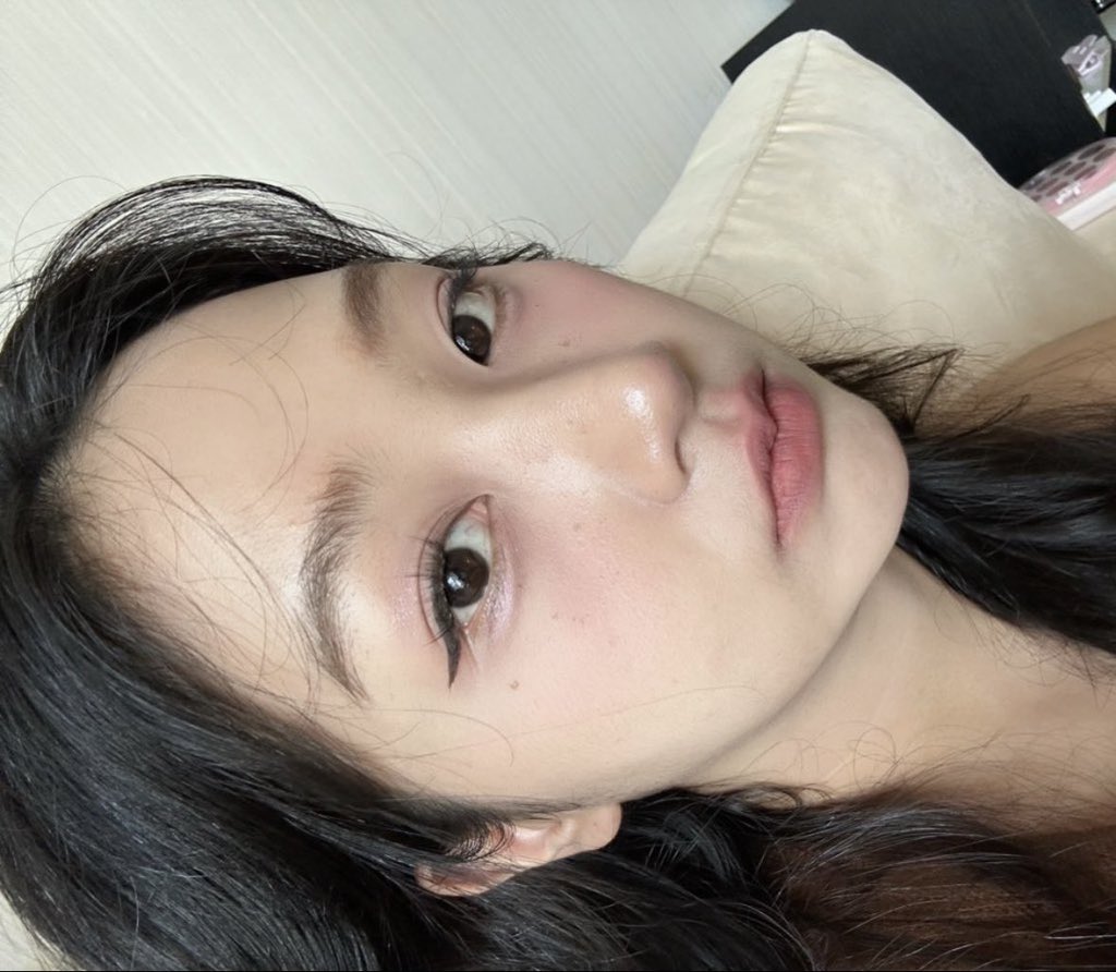 NavyO_O's tweet image. ถ้าผมดกแต่อยากได้คิ้วอ่อนโหวต Judydoll คับ ไม่เป็นก้อนใดๆร้อยกว่าบาท