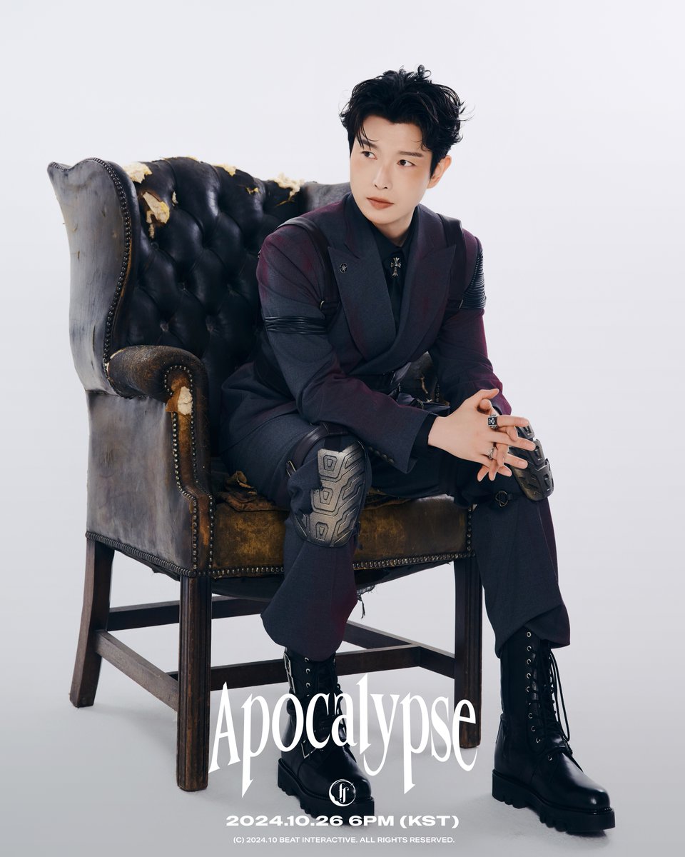 [ #FORESTELLA_NEWSONG ]

Digital Single ‘𝗔𝗽𝗼𝗰𝗮𝗹𝘆𝗽𝘀𝗲’

• Concept Photo ver.1
#BaeDoohoon 

🎧 Release on
2024.10.26 6pm (KST)

#포레스텔라 #배두훈 #아포칼립스 
#Forestella #Apocalypse