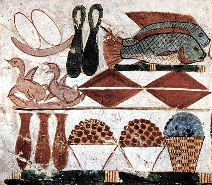 Per la #GiornataMondialeDellAlimentazione, una bella tavola d'offerta imbandita dalla Tomba di Menna (TT69, Sheikh Abd el-Qurna).

Riconoscete tutti i cibi rappresentati?

#WorldFoodDay