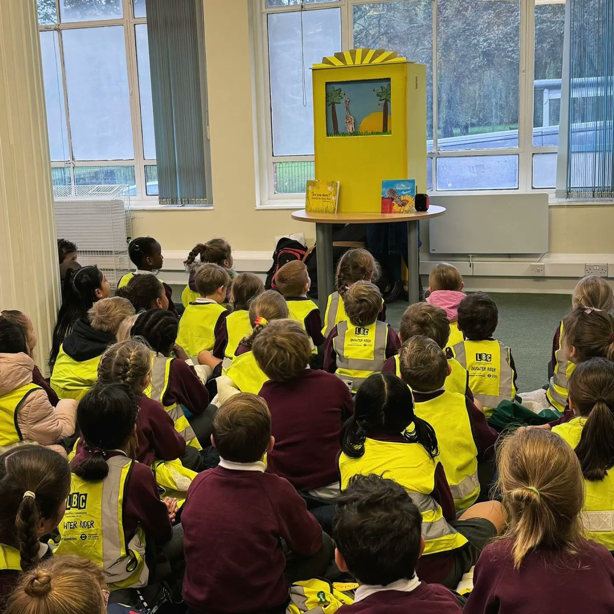 GreenwichLibs's tweet image. Earlier this week, #ColdharbourLibrary welcomed Author Haffeera Cader Saul for an author visit and interactive story telling session with one of our local schools! 📚 #LoveYourLibrary