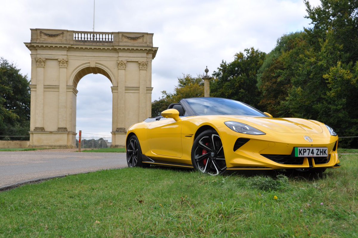 Admark Advertising tweet media