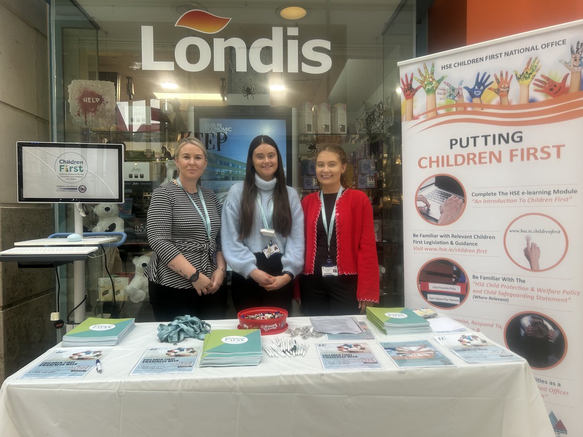 If you're on campus today, make sure to drop by the Children First stand in the concourse to learn more about #ChildrenFirstAwarenessWeek 🧒

Child safeguarding is everyone's responsibility👨‍👩‍👦‍👦