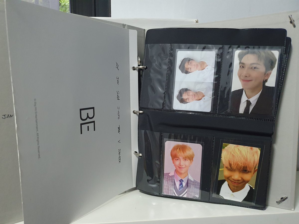 ParkJiminCart's tweet photo. (PAUBOS SALE) BTS BE Photocard Binder⚘️

💎 300 php only
❌️ Brand New Price: 2k plus

❗️With stains on the front and side cover, hence the price. Please check photos. 7/10 condition.

❗️ Photocards NOT Included

💳 GCash/BPI/PayMaya
🚚 Shopee Checkout

#ParkJiminCartOnhand https://t.co/V9QpWjI6X7