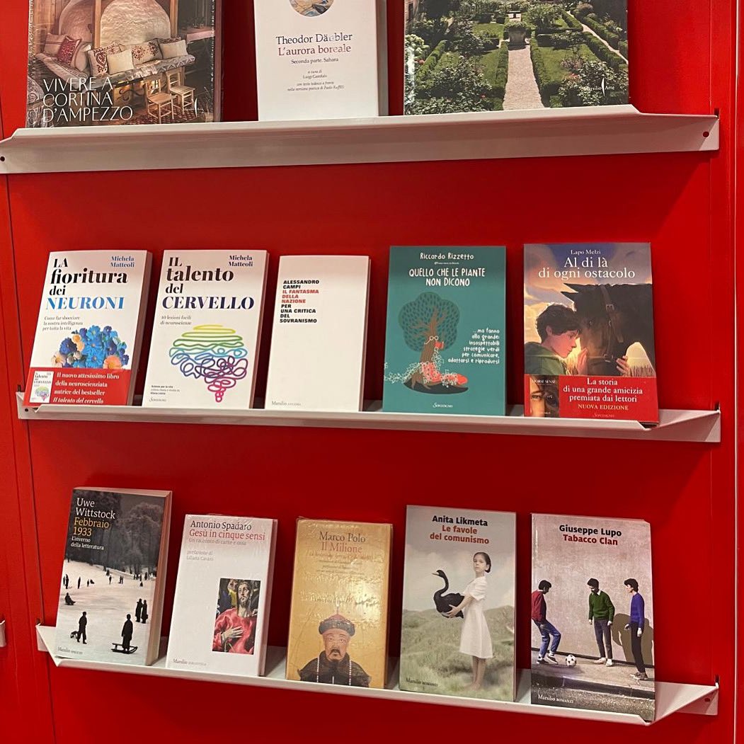 nitalikmeta's tweet image. Sono profondamente felice di annunciare che il mio romanzo “Le favole del comunismo”, edito da #Marsilio, è presente alla @Book_Fair - Fiera del Libro di #Francoforte. Un’emozione indescrivibile vedere il mio lavoro condiviso in un contesto così prestigioso, tra tante voci…