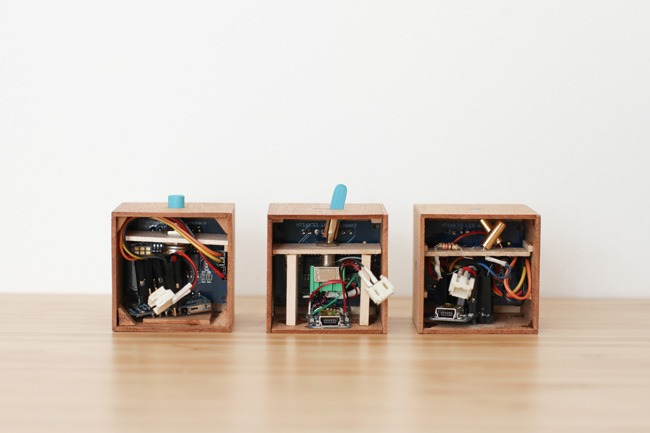 Slow Games: tenues interacciones con objetos.
Para disminuir la ansiedad de quienes ven en los juegos digitales una nefasta contaminación, aquí hay una nueva mirada a ese campo.

tinyurl.com/558e668r