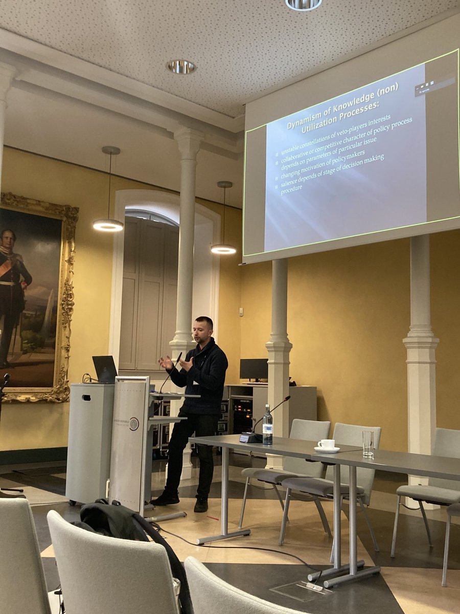imo4__'s tweet image. Delighted to present my research on expert advice in creating EU sustainable finance framework for panel on knowledge and power in sustainability transformations at the Annual Conf of the Interdisciplinary Centre for Baltic Sea Region Research
at the Uni Greifswald in Germany