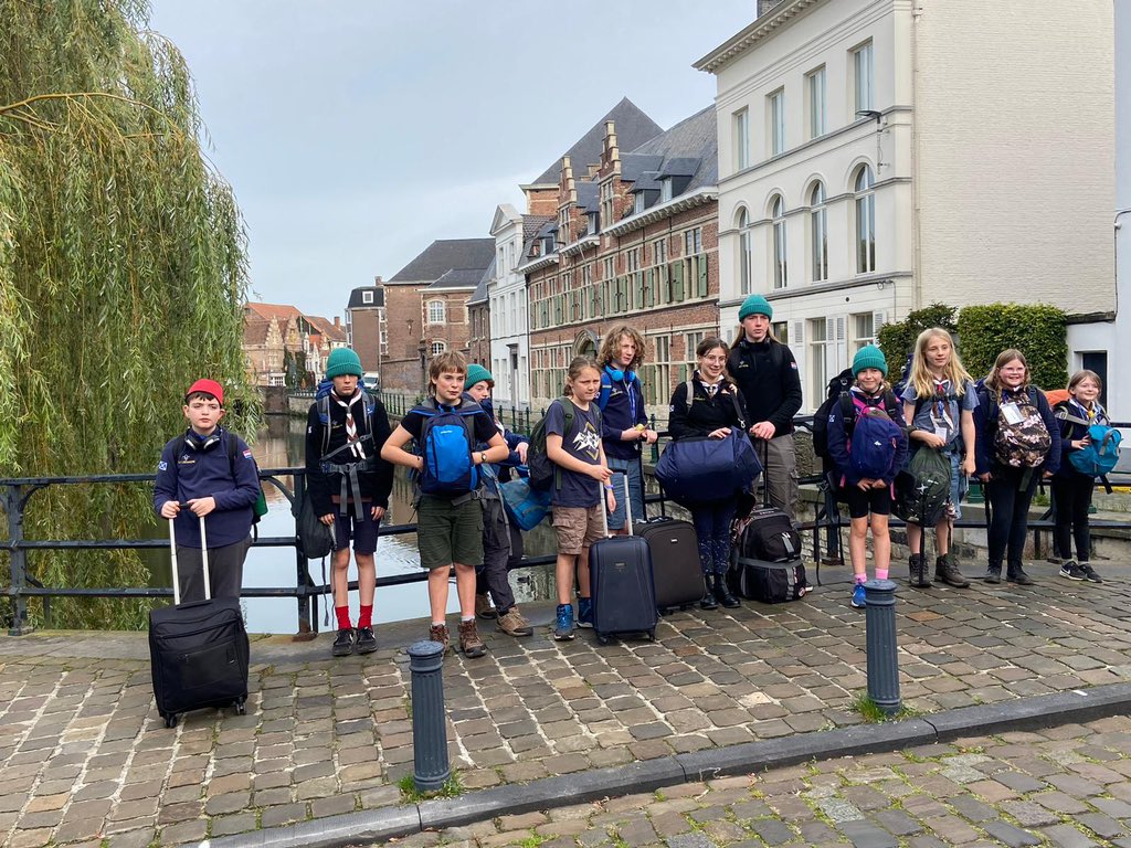 Today our Scouts have packed up after a great 2 days in Ghent and are on their way to join our Cubs in Den Haag. Our Cubs meanwhile are enjoying a day out in Den Haag, starting with Madurodam.