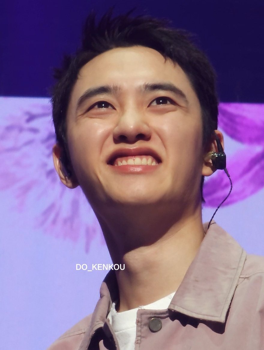dohfree's tweet photo. This ray of sunshine Kyungsoo's  smile https://t.co/MQJe1qkqS9