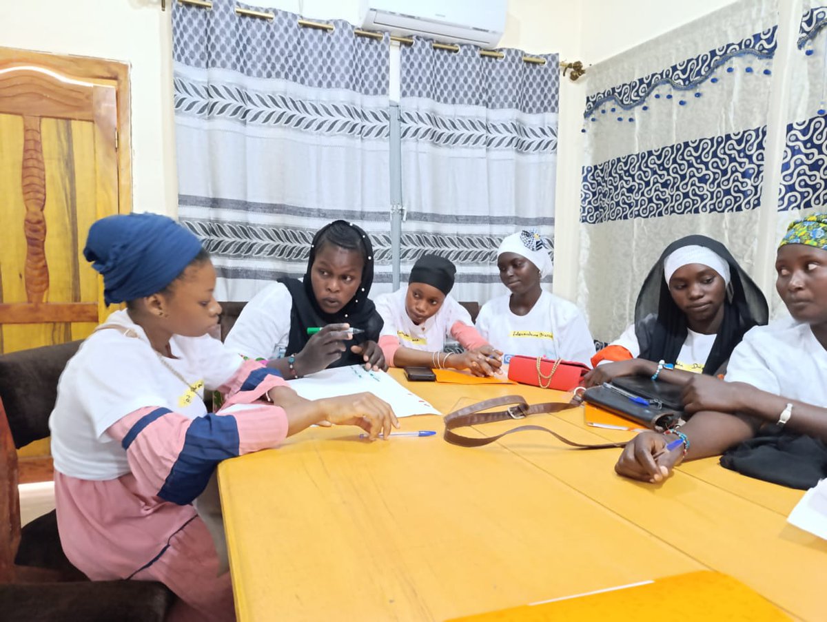 APJECML's tweet photo. Renforcement de capacité des membres des collectivités et des jeunes filles issue du cercle de Niono organisé par L' APJEC SÉGOU avec l'appui technique et financier de Plan International Mali à travers le projet : Youth Chalenge Fund du 15 au 18 Octobre 2024
#Apjec https://t.co/XNMTRPSJaC
