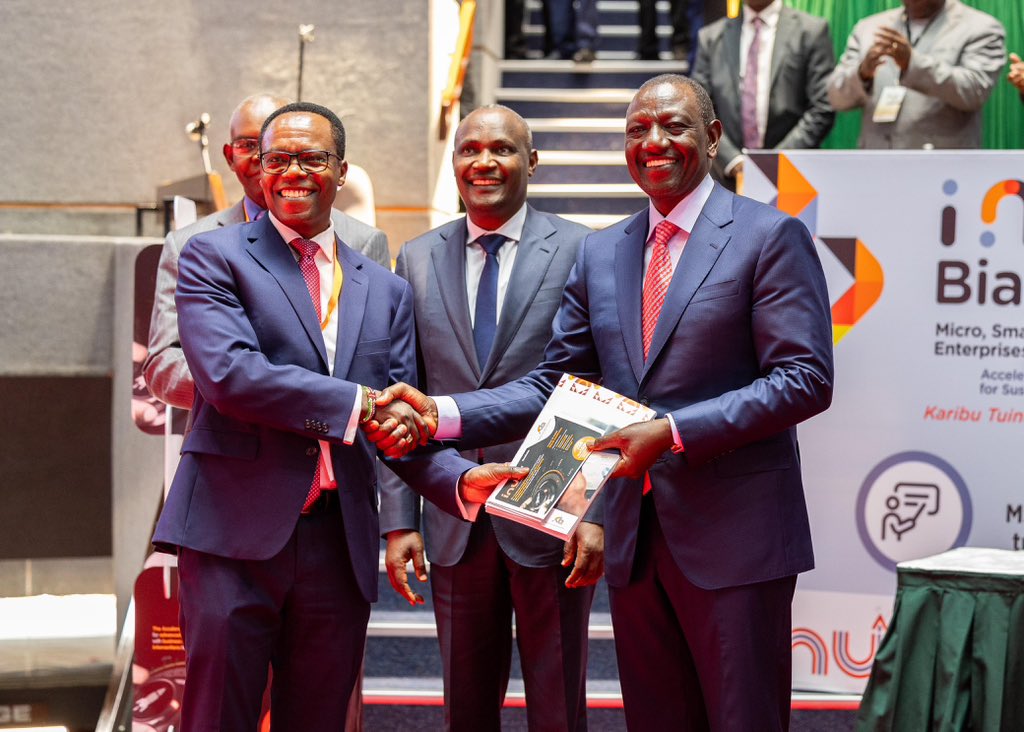 WilliamsRuto's tweet photo. Our continued push for a healthier business environment and more targeted affordable credit will ensure that small enterprises scale up their operations.
In turn, this will promote jobs creation, support more livelihoods and energise our countryโs economic transformation agenda.
At the Kenyatta International Convention Centre, Nairobi, for the Banking Industry Inua Biashara Small And Medium Enterprise Exhibition.
Challenged the banking sector to use technology to design innovative credit products that meet the needs of small and medium-sized businesses.