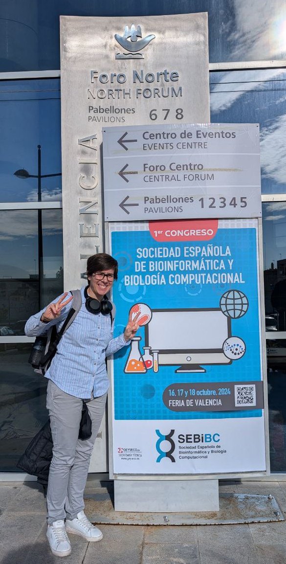 BUISCIII's tweet image. Nuestro equipo ya está en la Feria de Valencia lista para el Simposio de Estudiantes de Bioinformatica y para el 1er Congreso de la Sociedad Española de Bioinformatica y Biología Computacional
#sebibc #rsgspain #bioinformatics