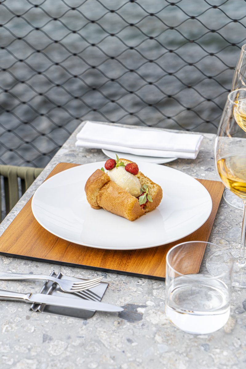 il_sereno's tweet photo. Celebrate Food Day with our exquisite menu, crafted with passion and precision by @raffaele_lenzi_chef at @serenoallago.
.
.
#Italy #BestHotels #Luxury #IlSereno #SerenoHotels #MichelinGuide #LakeComo #Travel #Vacation #Holiday #Destination https://t.co/g2mDSntqux