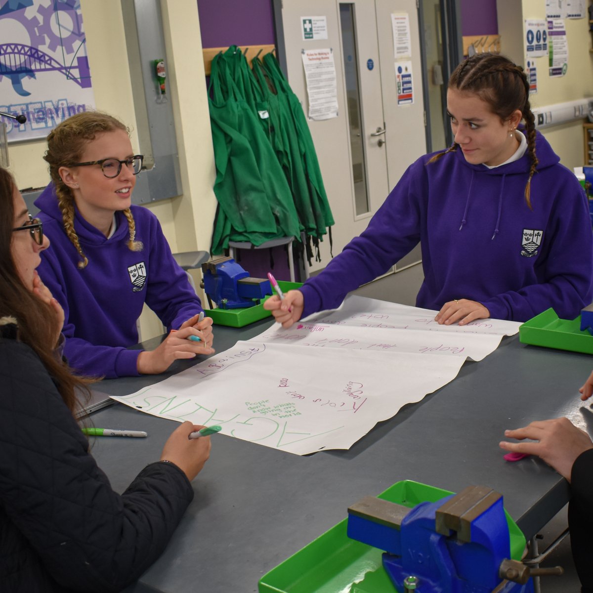 MardenHigh's tweet photo. We continue #LocalDemocracyWeek with a visit from @NTCouncilTeam delivering workshops to our school cabinet. What is democracy and how can we get more involved?! https://t.co/RqoaVgOca0