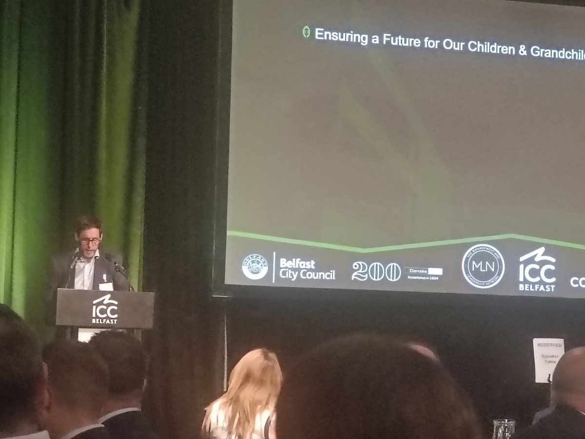 Hilary Scott tweet media