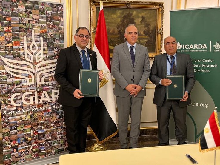 ICARDA's tweet photo. Key milestones at @cairowaterweek!

@ICARDA🤝@MwriEgypt have signed an MoU to strengthen collaboration in water resources & irrigation research and capacity building.

A solid step towards sustainable agri-water management, enhanced food security & improved livelihoods of farmers in 🇪🇬 & beyond.