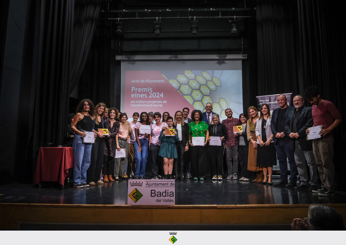 AjuntamentBadia's tweet photo. 🤝 Badia i la UAB mostren la seva col·laboració amb la celebració a Badia dels premis Eines.
ℹ️ https://t.co/LsrS5YG9Kb
#Badia #BadiaDelVallès #Premiseines https://t.co/Flp6q5PPRE