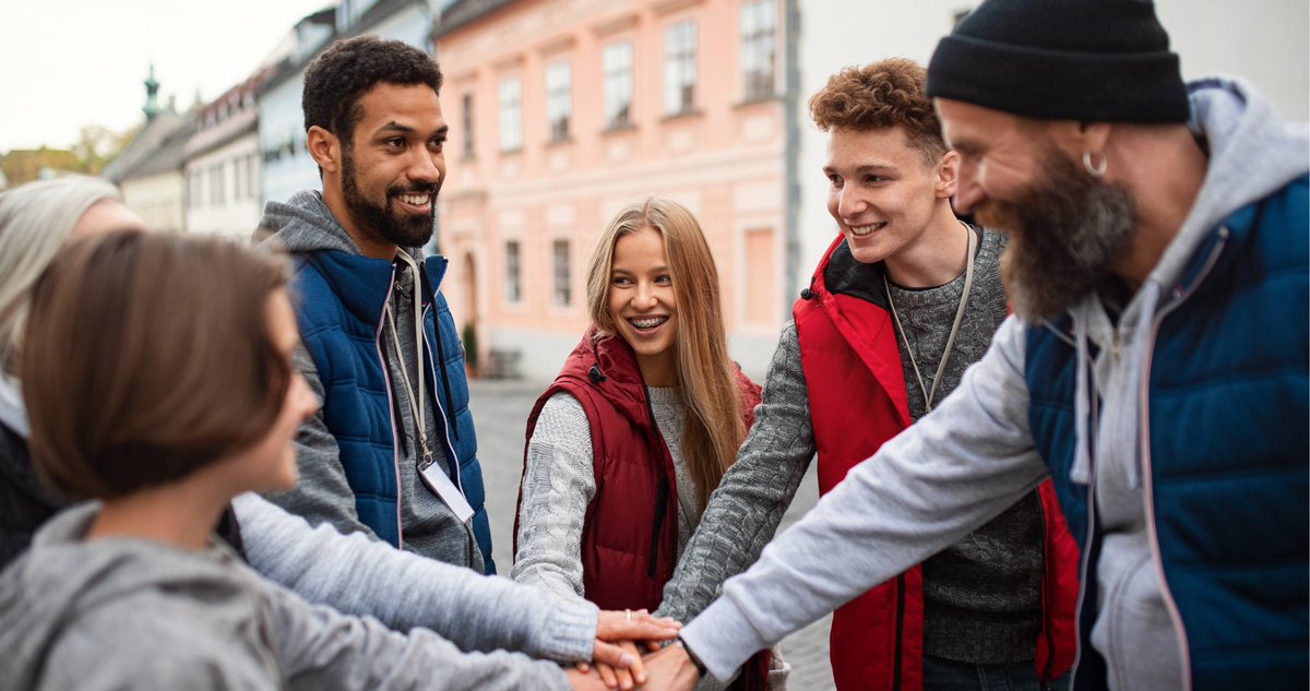 Community Leader Cymru programme - Swansea!

This leadership development programme is for voluntary, community and social enterprise leaders to increase their impact through building resilience, influence, confidence, and a support network.

cloresocialleadership.org.uk/page/Community…