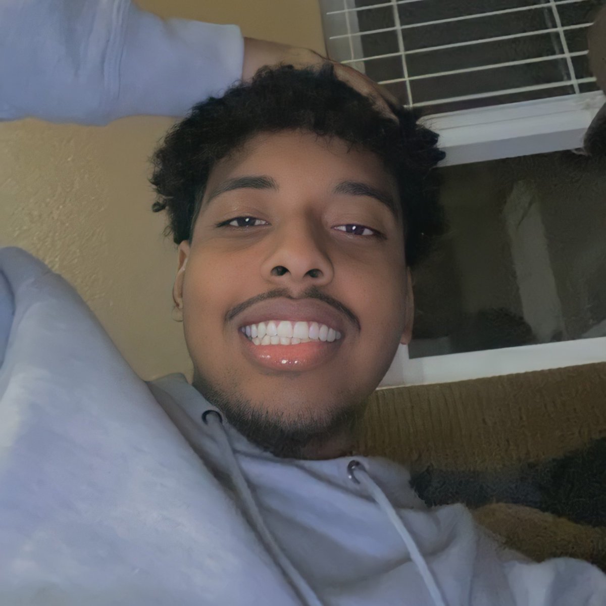 mayonsfw's tweet photo. redoing my pin 

- 21
-black and asian 
- he / him
-straight
-dom
- dms r open
-6’4
like / rt to be mutuals
#nsfwtwť #nsfw #nsfwtwt #BBC https://t.co/dMtHmVaxaj