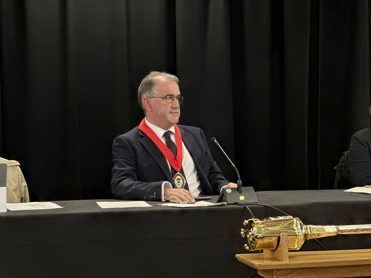 Anthony Kelly (@cllrakelly) on Twitter photo I was privileged to be the Chair of the Full Council meeting last night. We debated the Council Delivery Plan and welcomed <a href="/Katie4Acton/">Katie Douglas</a> <a href="/NortholtDom/">Councillor Dominic Moffitt</a> and Jonathan Oxley as new councillors. I was privileged to be the Chair of the Full Council meeting last night. We debated the Council Delivery Plan and welcomed <a href="/Katie4Acton/">Katie Douglas</a> <a href="/NortholtDom/">Councillor Dominic Moffitt</a> and Jonathan Oxley as new councillors.