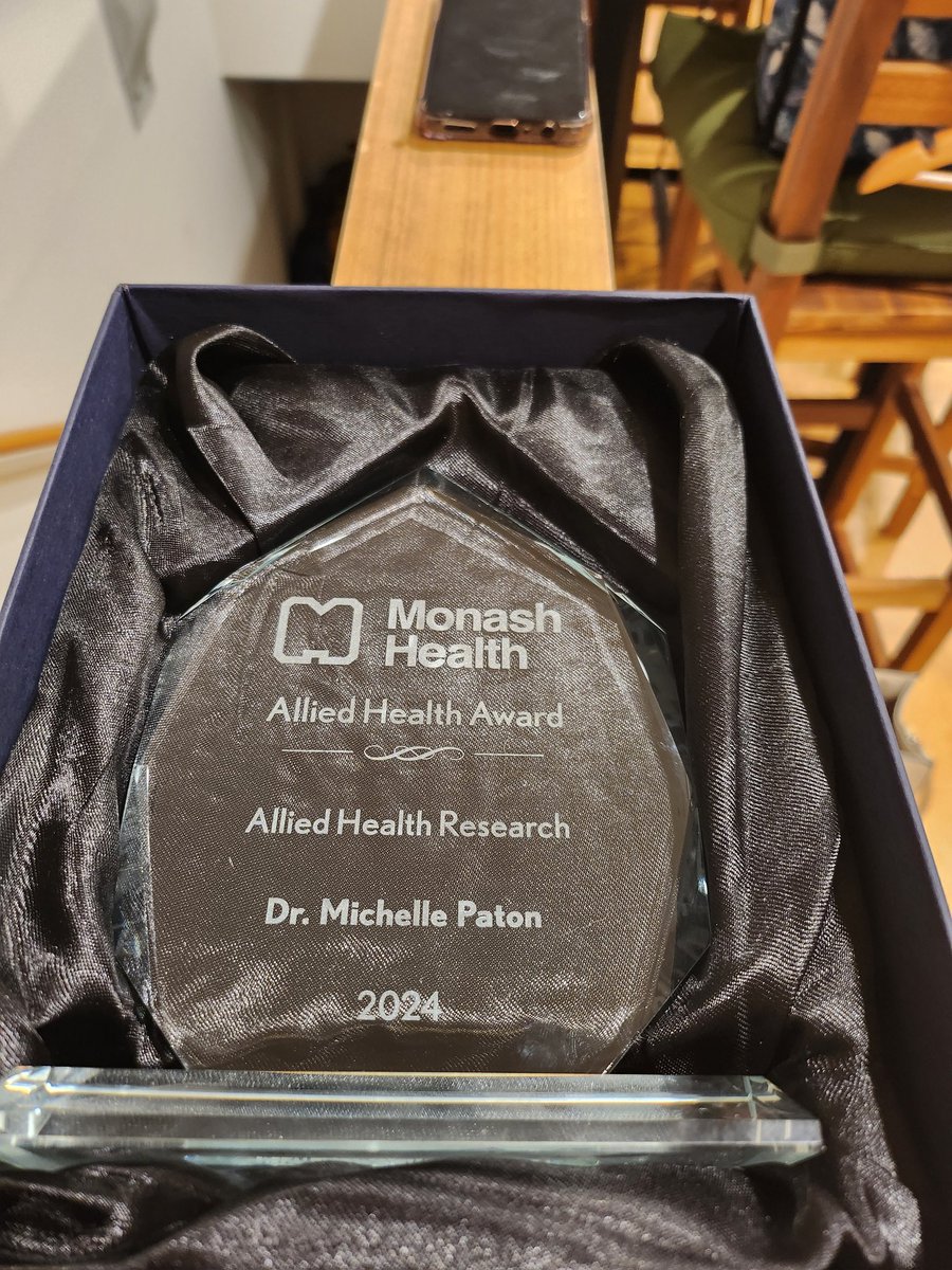 Michelle Paton tweet media