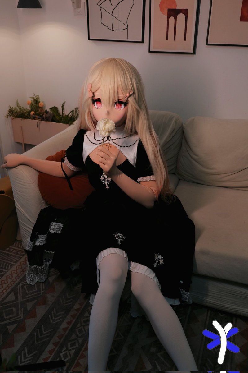 这支花，送给你  (˘͈ᵕ ˘͈❀)
👗:<a href="/maple100861/">🍁</a> 
📷:<a href="/Obannon233/">Obannon</a> 
#kigurumi #着ぐるみ #艾露迪