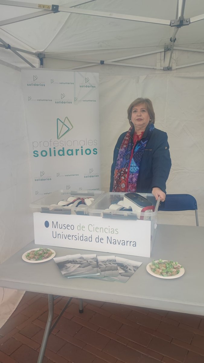 Nos gusta recordar... Un alegre día en Tudela en la fiesta del mayor, Paseo Queiles. Pudieron observar la realidad virtual con gafas 3D👏🏻😃GRACIAS Museo de Ciencias de la @universidaddenavarra