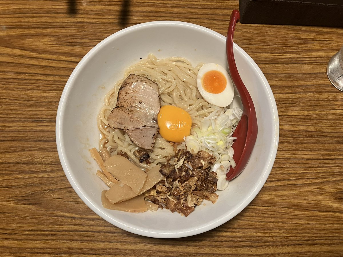 ramenricetiger's tweet photo. 辛しや@武蔵新田

『あぶらめん』卵黄 https://t.co/j4FRxye0o1