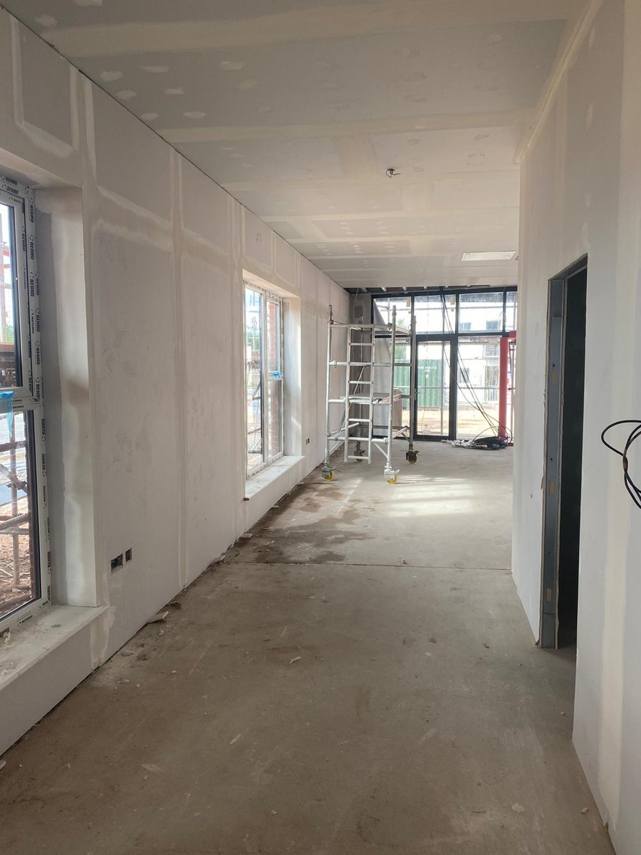 Diamond Decorators tweet media