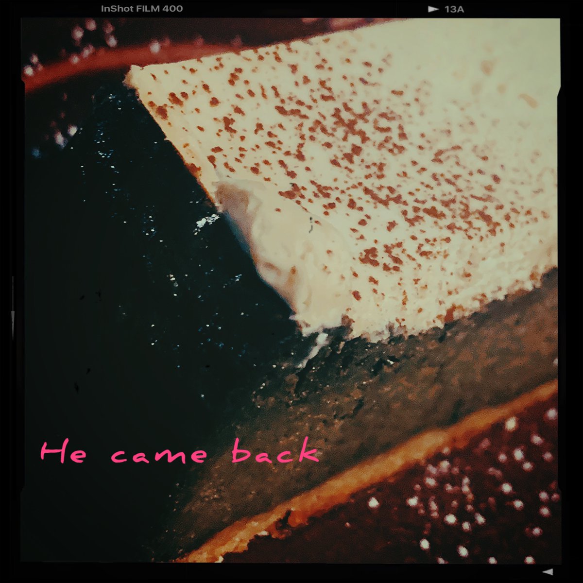 chi11ter's tweet photo. The other day, he came back, but he had a bucket on his head, so he was very mysterious.
#バケツ被ったあいつ #ケーキ #cake
#Cafe #room2 #food #写真で奏でる私の世界 #photo #写真好き #iPhonexs #レトロ #Retro #変人 #art #キリトリセカイ #scene #onescene https://t.co/CAnFRDpFwv