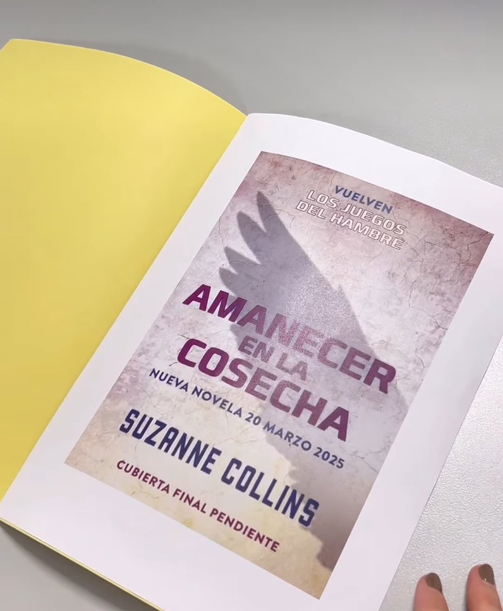 UniversoDSilvia's tweet photo. 💥BOMBAZO💥

La editorial @EdMolino confirma que el 20 de marzo de 2025 publicarán #AmanecerEnLaCosecha, el nuevo libro de #LosJuegosDelHambre donde descubriremos la historia de Haymitch. https://t.co/x5M45ViQZs
