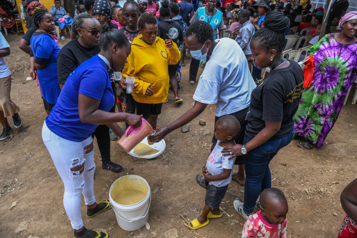 AnnmituAnn's tweet photo. @ThuliMadonsela3 We are joining Forces to end a pad for a meal by feeding our Young Mothers who are under our #Ujiday program by giving them an opportunity to learn in our Friday economic empowerment program (Linda Dada program) https://t.co/uA0xoJQK4s